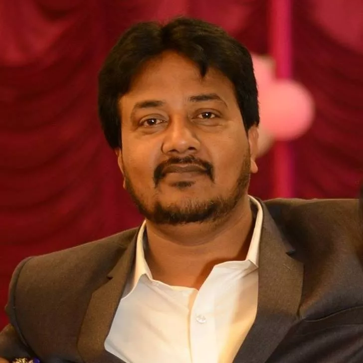 BrandKob 12 Nadeem-Siddiqui-Zyamina-Studio-Director-